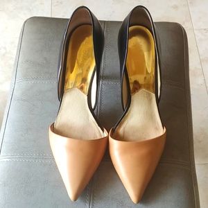 Michael Kors Black and Tan Heels